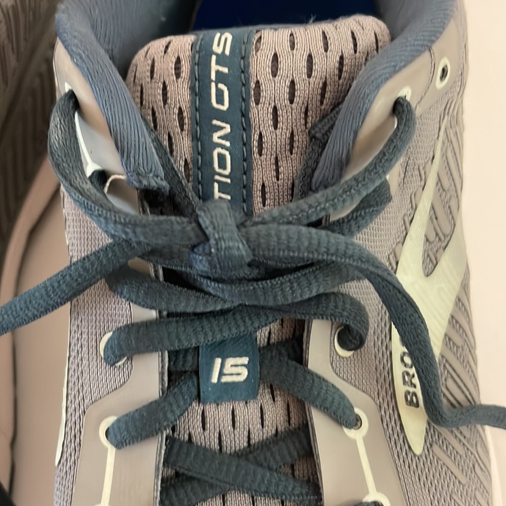 Brooks Addiction Running Shoes GTS 15 Women’s Wide 11.5D - Picture 6 of 6